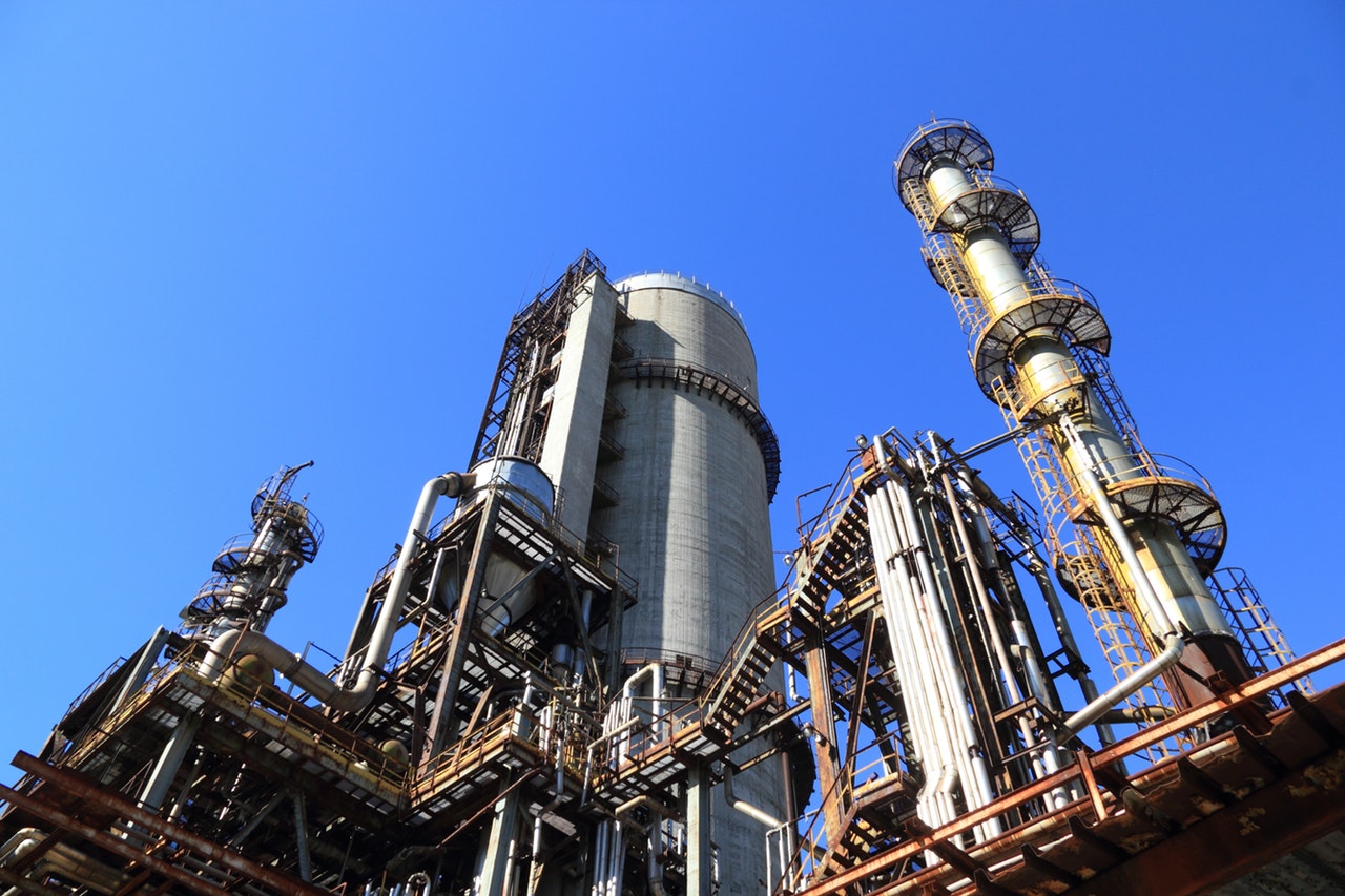 Development and Operation of a Petrochemical Refinery Processing Plant Complex